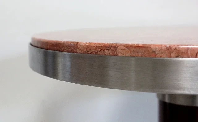 Petit Guéridon Circulaire en Inox brossé – 1920/1930