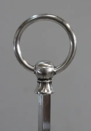 Importante Lampe Bouillotte en Métal Argenté, goût Louis XVI – Fin XIXe