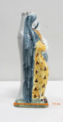 FAIENCE STATUETTE DER JUNGFRAU MARIA 18. JAHRHUNDERT