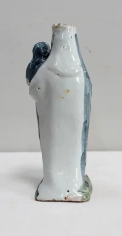 FAIENCE STATUETTE DER JUNGFRAU MARIA 18. JAHRHUNDERT