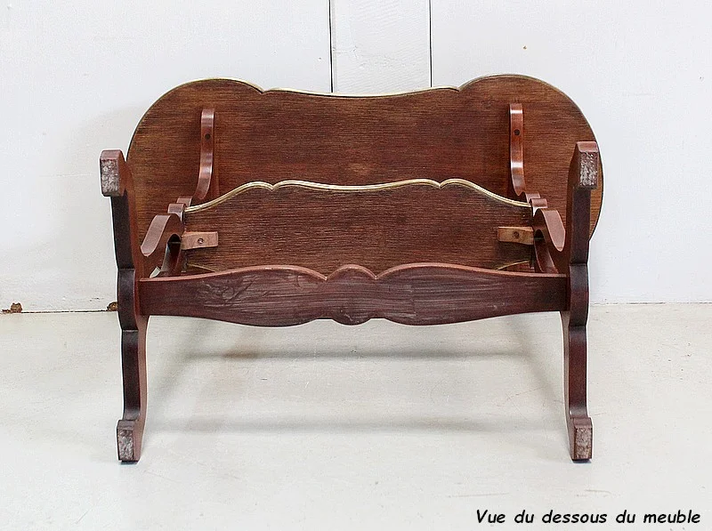KIDNEY TABLE