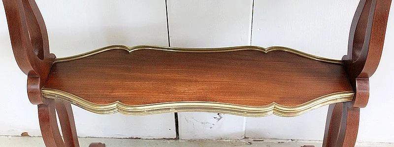 KIDNEY TABLE