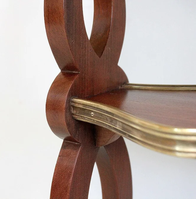 KIDNEY TABLE