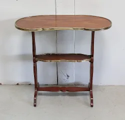KIDNEY TABLE