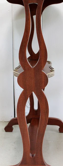 KIDNEY TABLE
