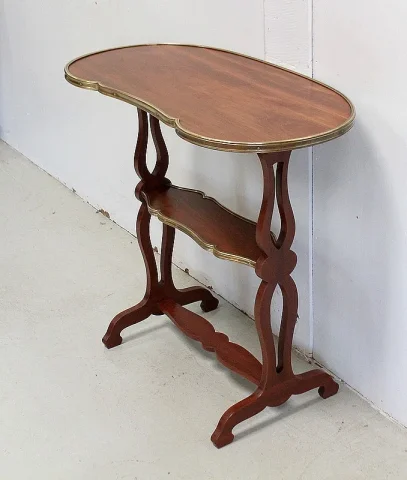 MESA DE RIÑON