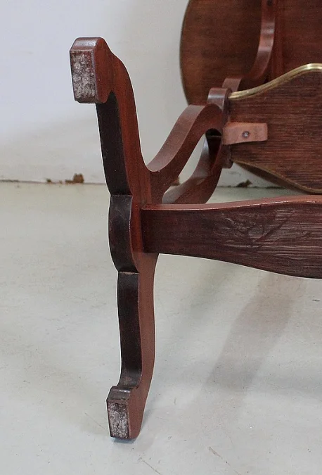 KIDNEY TABLE