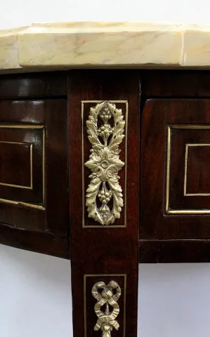 Longue Console en Acajou et Marbre, transition Louis XVI / Directoire – XVIIIe