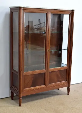 Vitrine Toutes Faces en Acajou massif, style Louis XVI – Fin XIXe