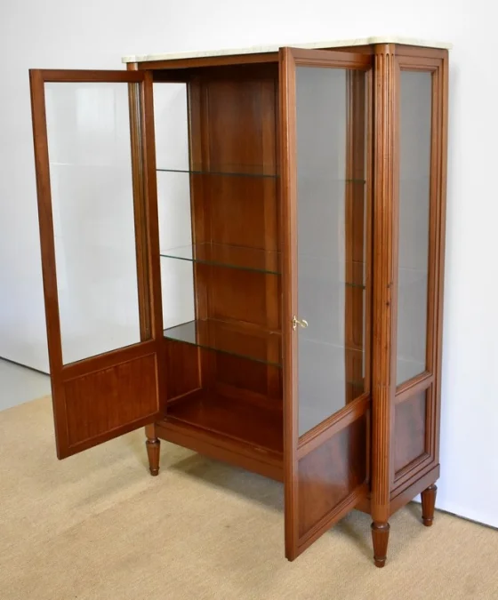 LOUIS XVI STIJL DISPLAYKABINET