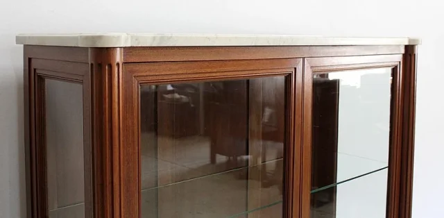 Vitrine Toutes Faces en Acajou massif, style Louis XVI – Fin XIXe