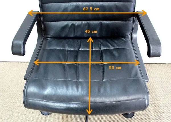 Paire de Fauteuils de Bureau en Cuir, de Richard Sapper – 1979