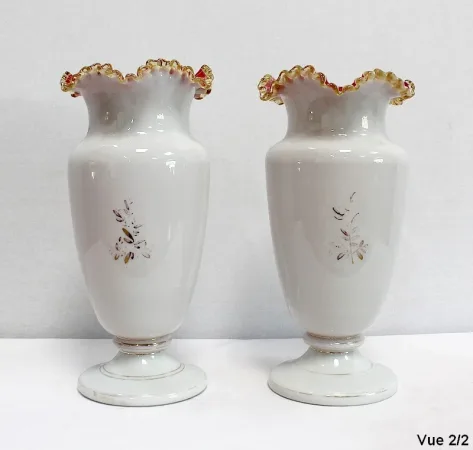 Importante Paire de Vases en Opaline – 1900