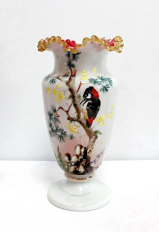 大きな磁器の花瓶のペア