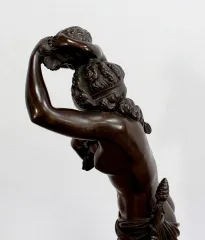 BACCHANTE BRONCE