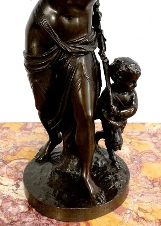 BRONZEBACCHANTE