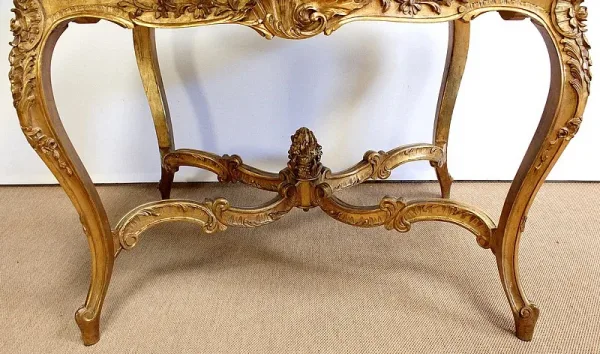 Table de milieu en Marbre et Bois doré, style Régence - 2ème partie XIXe