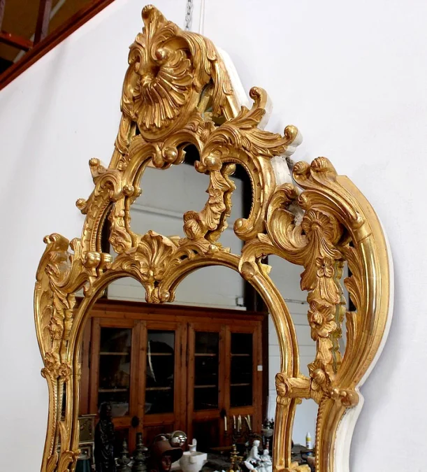 SPIEGEL IM REGENCY-STIL