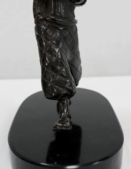 BRONZE-CADDY