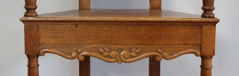 PAIR OF ARMCHAIRS