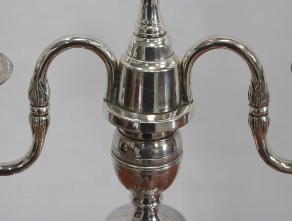 Paire de Candélabres en Bronze Argenté - 1960