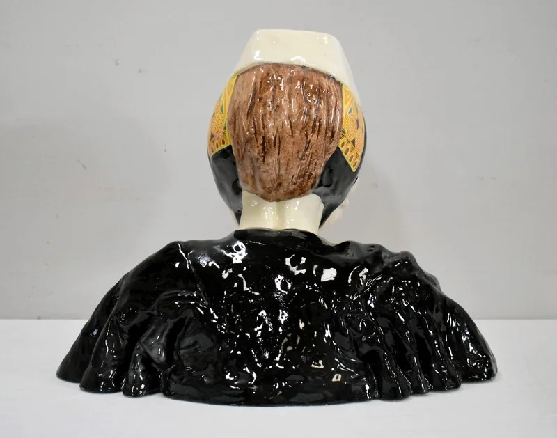 Buste en Faïence d’une Bigoudène, par H. Porson – 1920 / 1930
