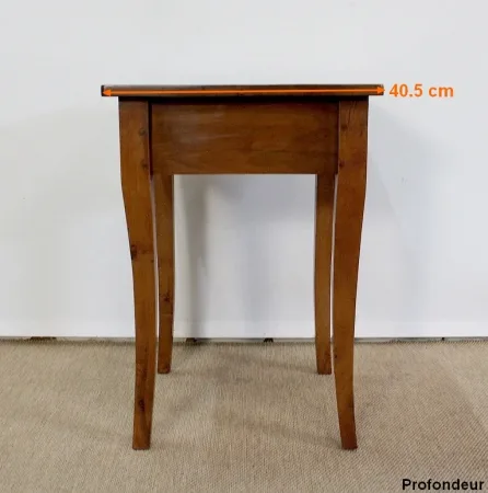 Petite Table bout de canapé en Merisier massif, goût Louis XV - 2ème moitié XIXe