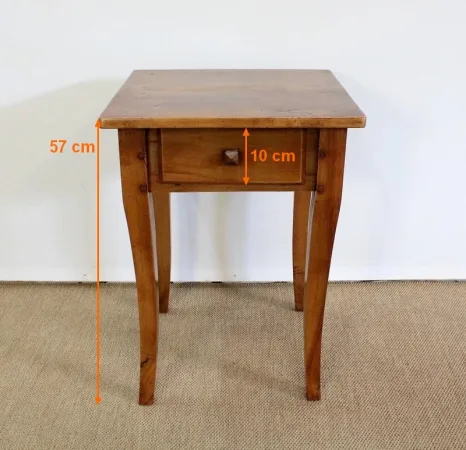 Petite Table bout de canapé en Merisier massif, goût Louis XV - 2ème moitié XIXe