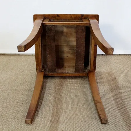 Petite Table bout de canapé en Merisier massif, goût Louis XV - 2ème moitié XIXe