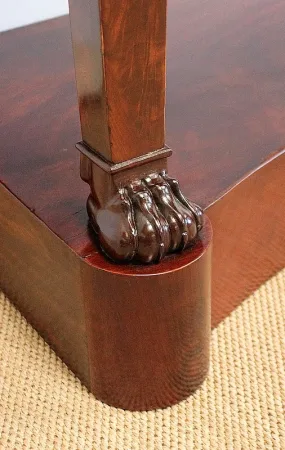 Petite Console en placage de Ronce d’Acajou de Cuba, époque Restauration – Début XIXe