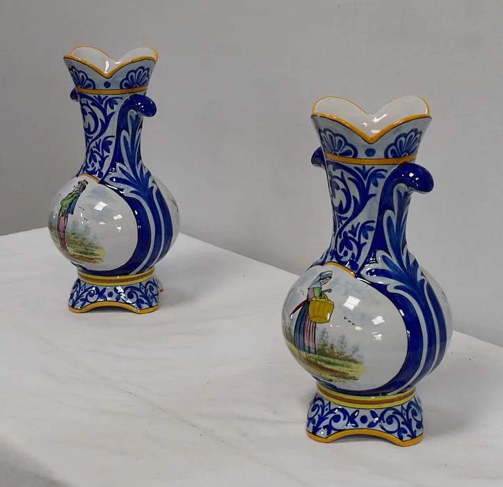 PAIR OF VASES IN QUIMPER FAIENCE