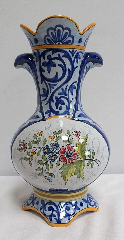 PAIR OF VASES IN QUIMPER FAIENCE