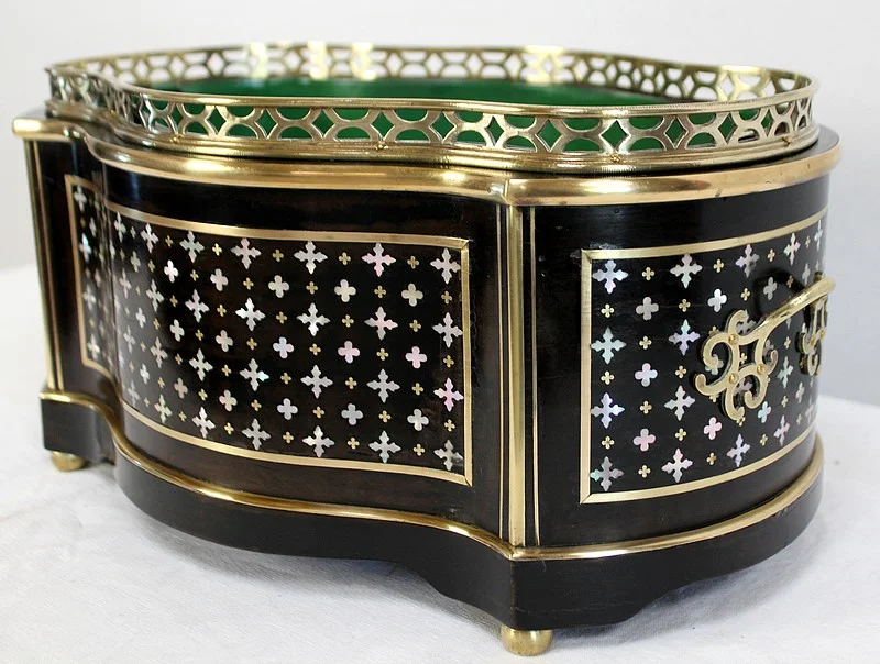 Jardinière de table en Bois noirci, époque Napoléon III - XIXe