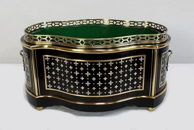 Jardinière de table en Bois noirci, époque Napoléon III - XIXe