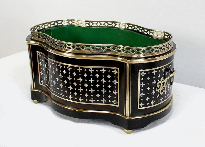 Jardinière de table en Bois noirci, époque Napoléon III - XIXe