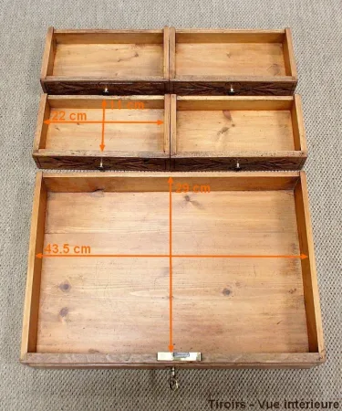 Rare petit Bureau d’enfant à gradin en Chêne massif – Fin XIXe