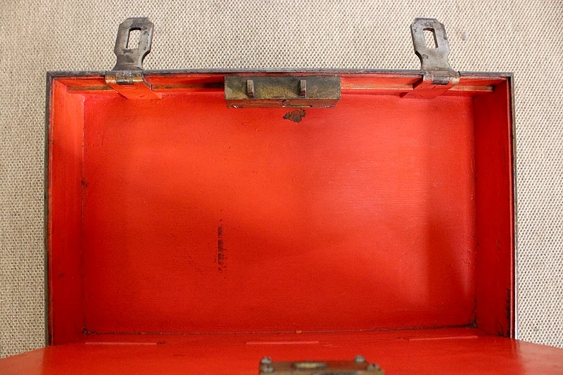CAJA DEL SIGLO XVIII
