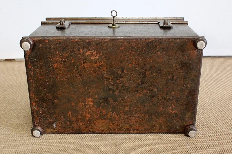 CAJA DEL SIGLO XVIII