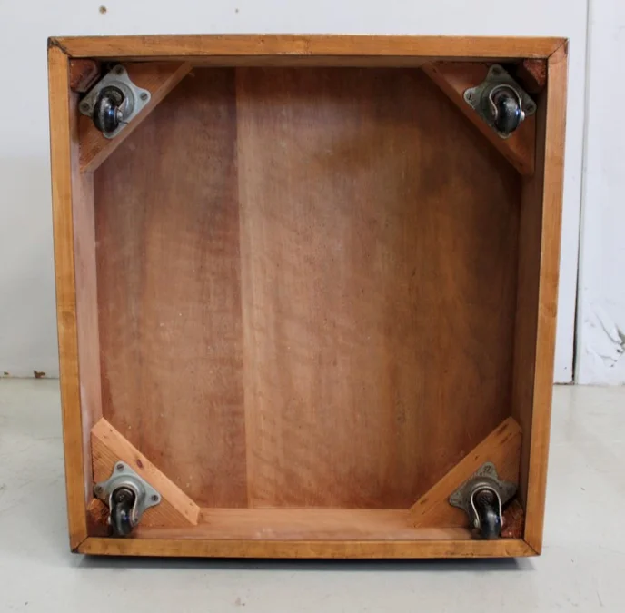 ART DECO PERIOD TROLLEY TABLE