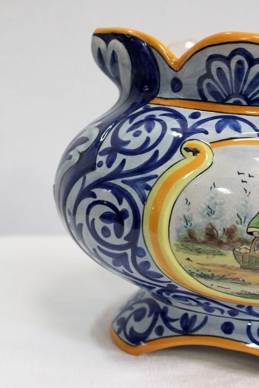 QUIMPER FAIENCE JARDINIERE