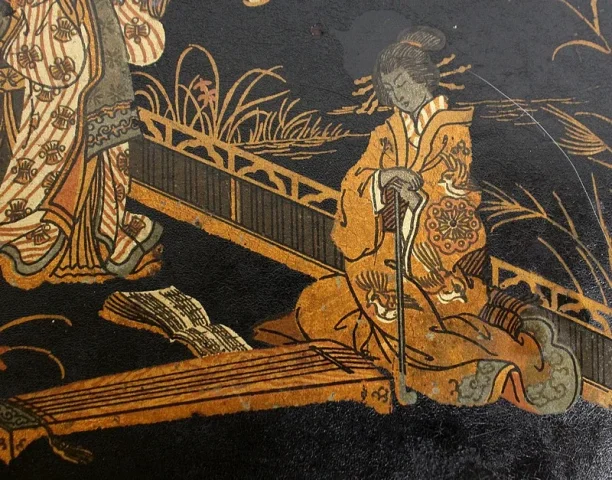 Coffret à Laque Noire et Décors Japonais - 1900