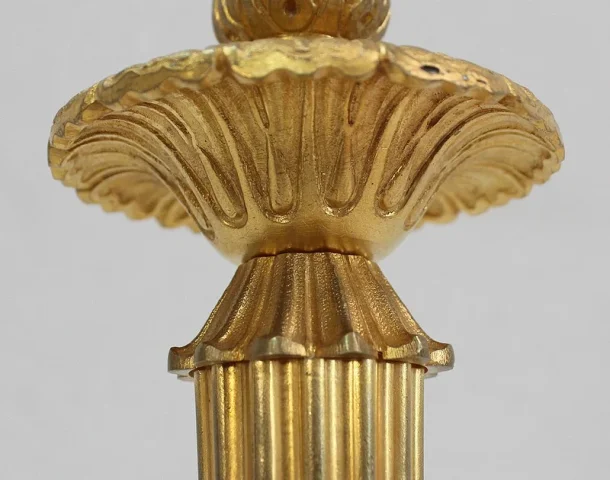 Paire de Flambeaux en Bronze Doré, style Louis XVI – Début XXe