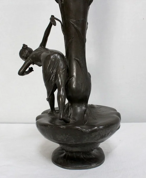 JUGENDSTIL-PERIODE VASE SIGNIERT P. JEAN
