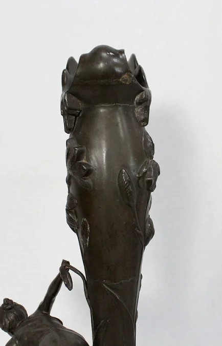 JUGENDSTIL-PERIODE VASE SIGNIERT P. JEAN