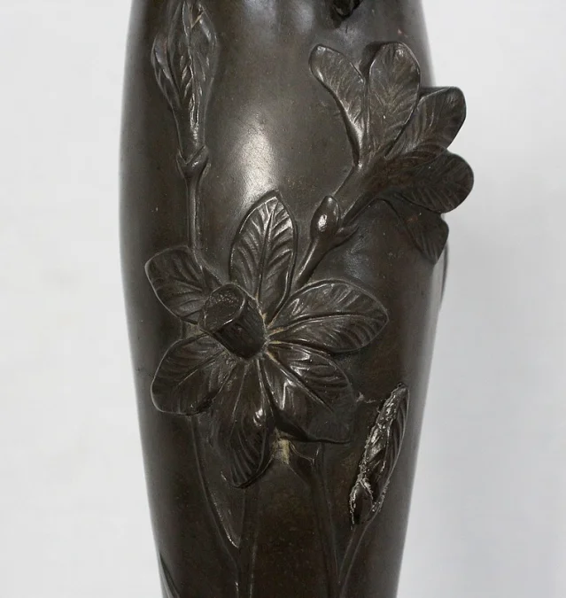 JUGENDSTIL-PERIODE VASE SIGNIERT P. JEAN