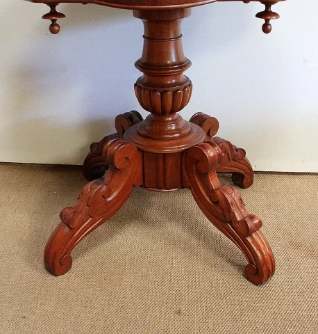 BIJZONDERE TAFEL