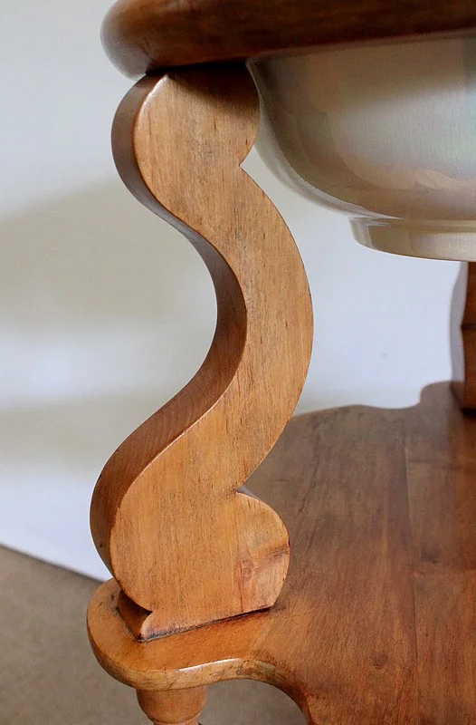 ATHENIAN WASH STAND