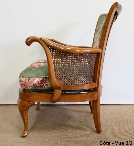 MESA Y SILLONES DE ESTILO CHIPPENDALE