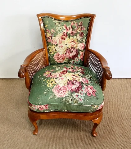 MESA Y SILLONES DE ESTILO CHIPPENDALE