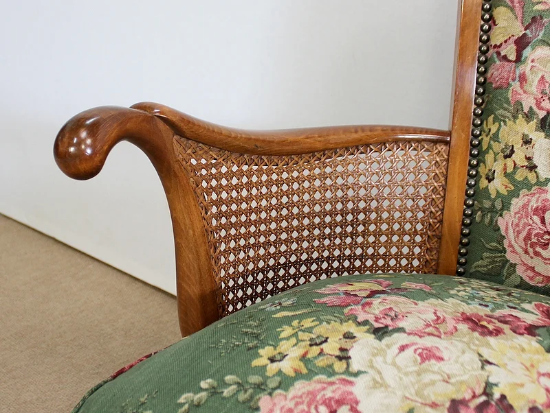 CHIPPENDALE STYLE TABLE  AND ARMCHAIRS